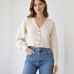 Aritzia Babaton women's V-neck button down cardigan size XS/S 95% merino wool